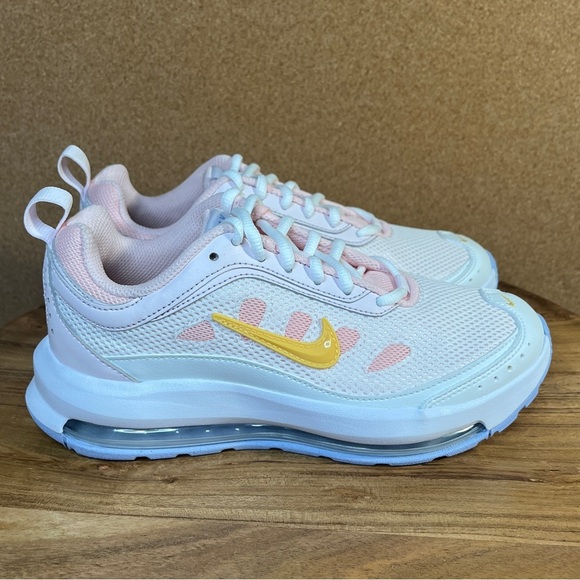 Nike
Air max AP
NWOT - Picture 9 of 9